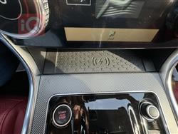 جاكوار XE